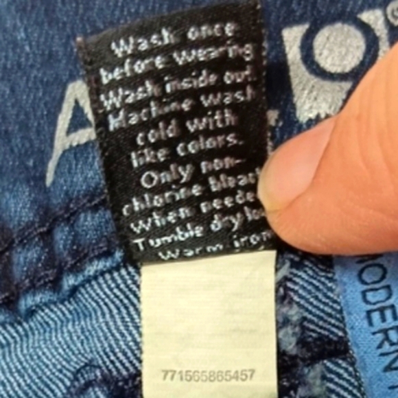 Apt 9 Jeans Skinny Modern Mid Rise Dark Wash Blue Women 14 Reg 5 Pocket Whiskers - Picture 6 of 12